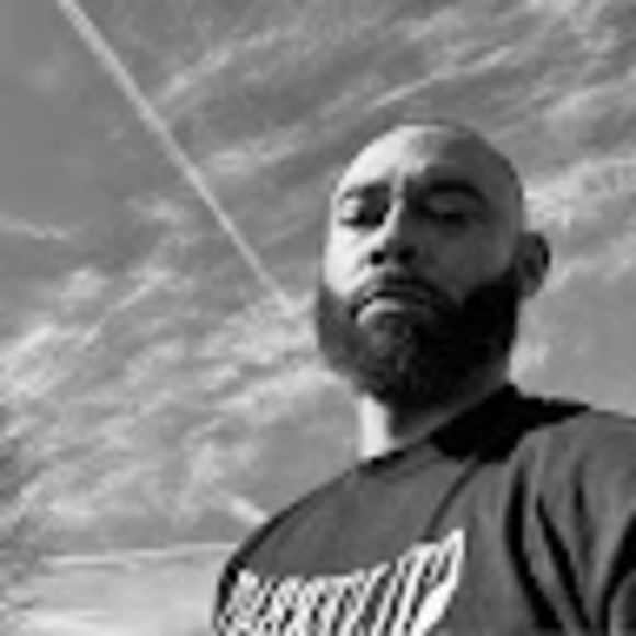 Meet your Posher, Eric - Picture 1 of 1